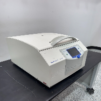 Sigma 4-16 Centrifuge image 0